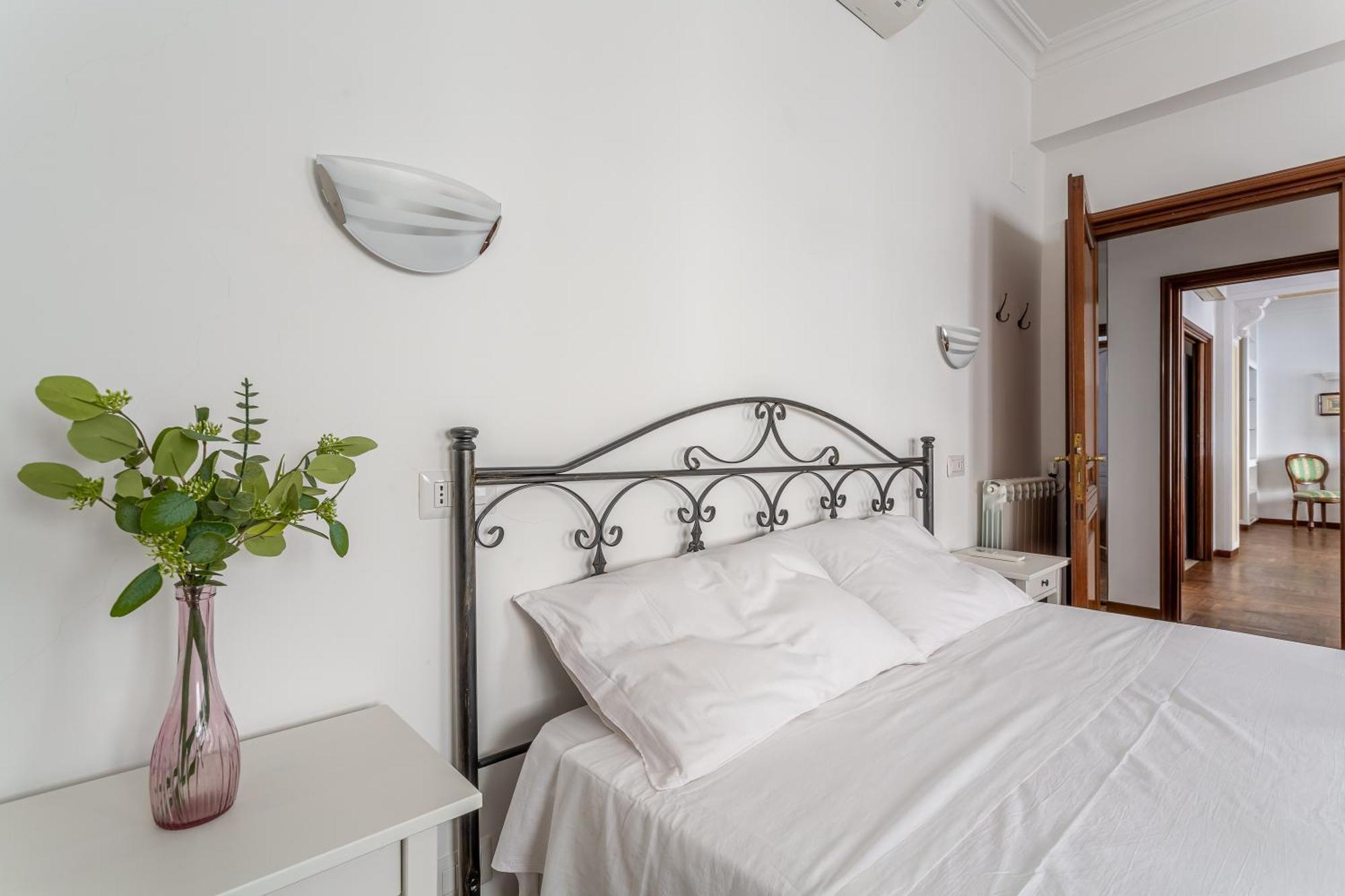 Iflat Vatican Spacious Apartment With Terrace Rome Exterior photo