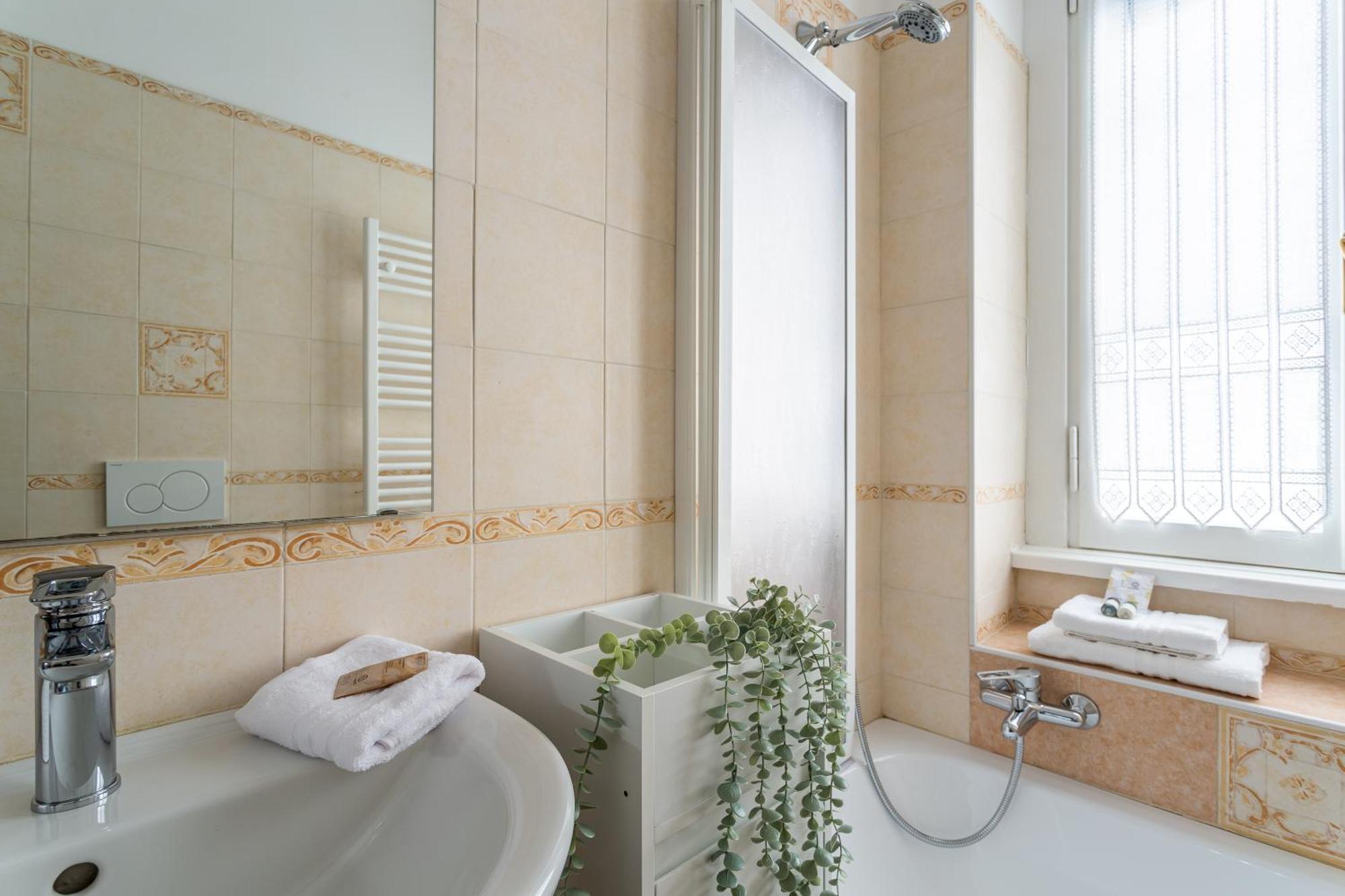 Iflat Vatican Spacious Apartment With Terrace Rome Exterior photo